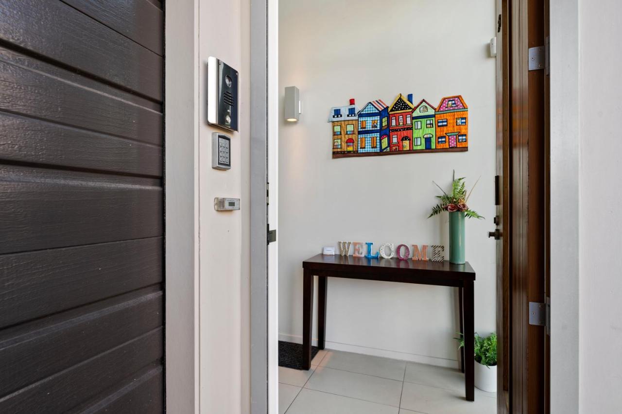 Marina View Apartment - タウポ エクステリア 写真